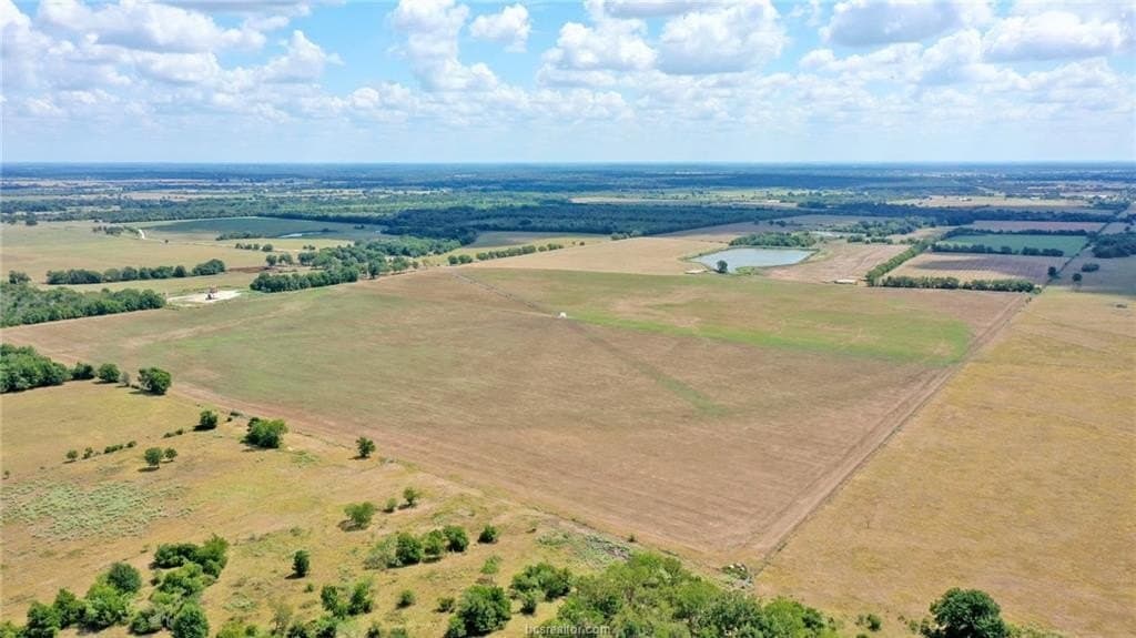523.41 acres in Robertson County - photo 28