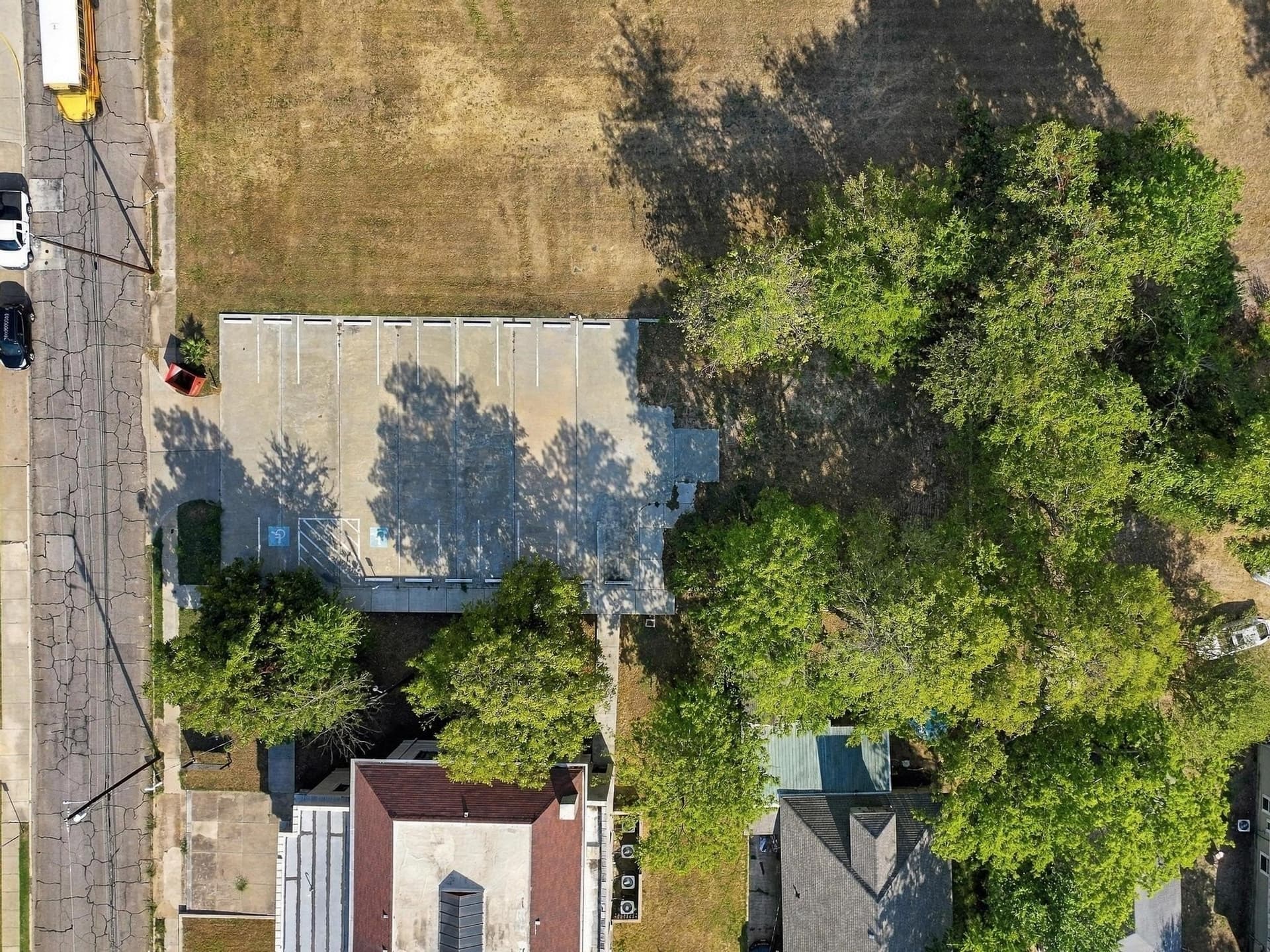 0.33 acres in Lamar County - photo 9