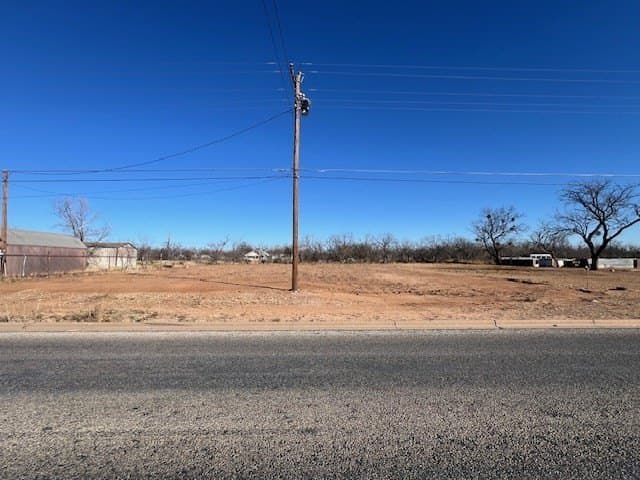 0.3 acres in Scurry County - photo 4