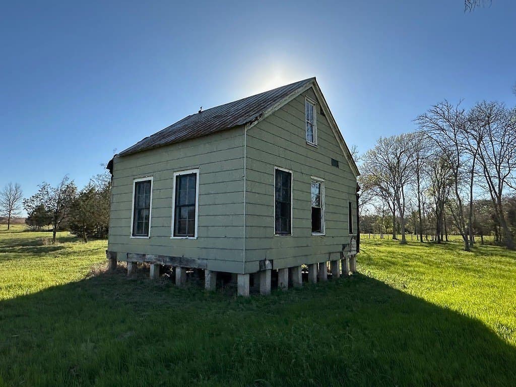 9 acres in Fayette County gallery image 4