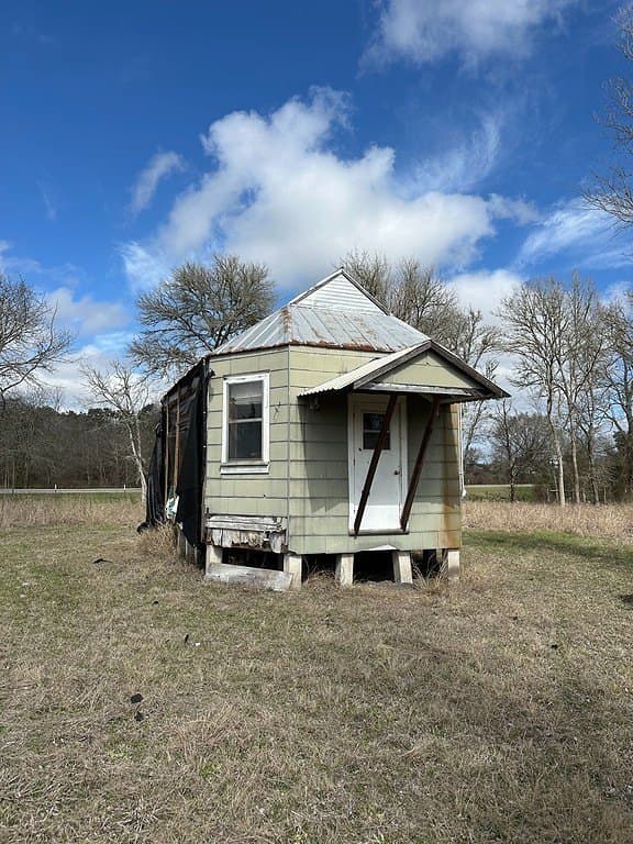 9 acres in Fayette County gallery image 2