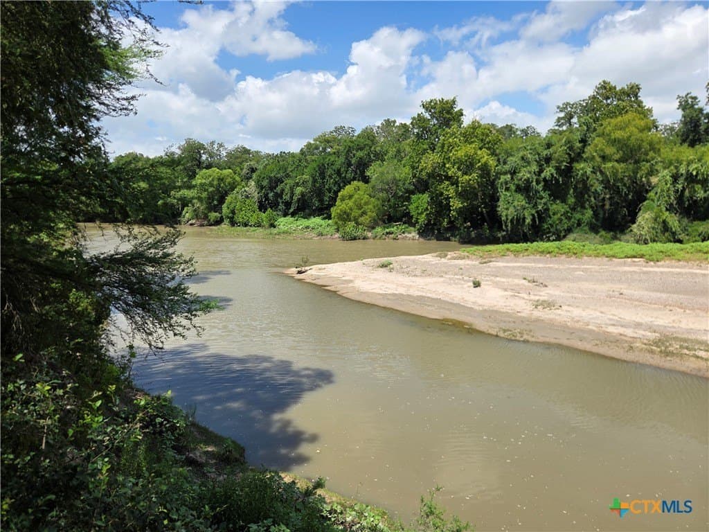 69.59 acres in Victoria County - photo 25