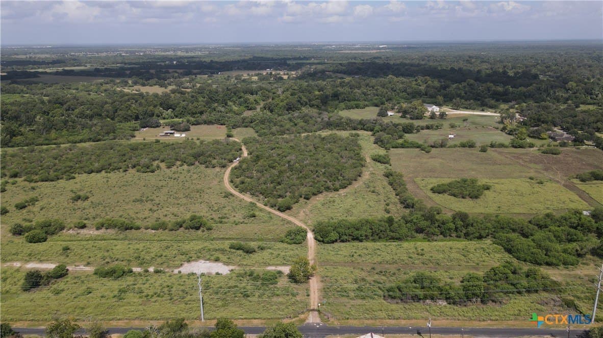 69.59 acres in Victoria County - photo 10