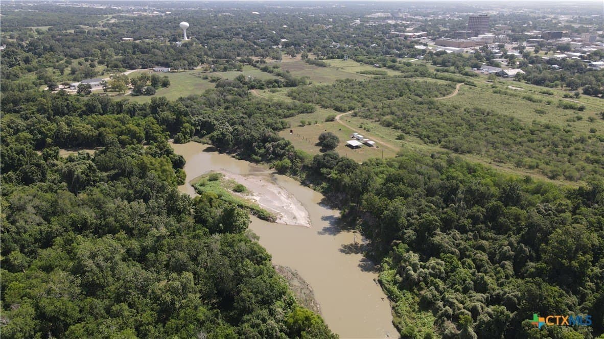 69.59 acres in Victoria County gallery image 2