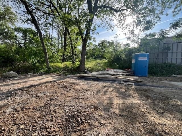 0.25 acres in Dallas County gallery image 4