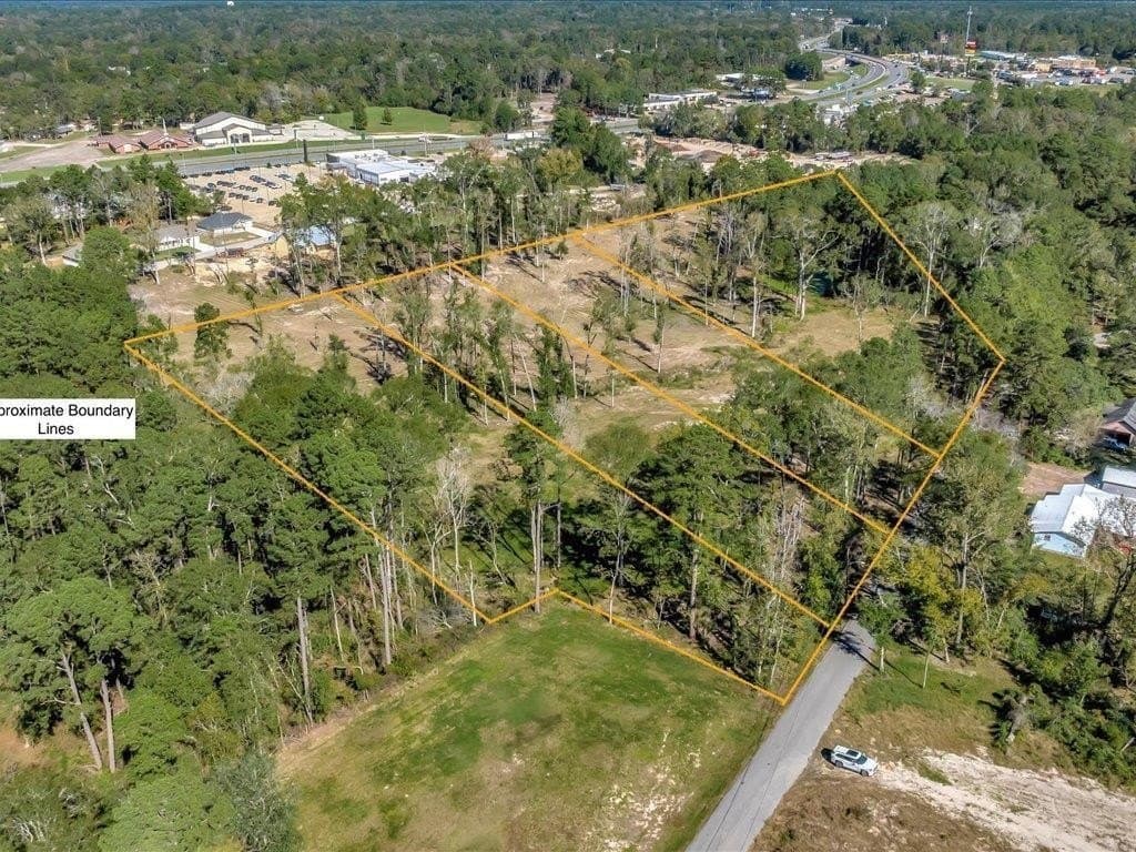 3.8 acres in Angelina County
