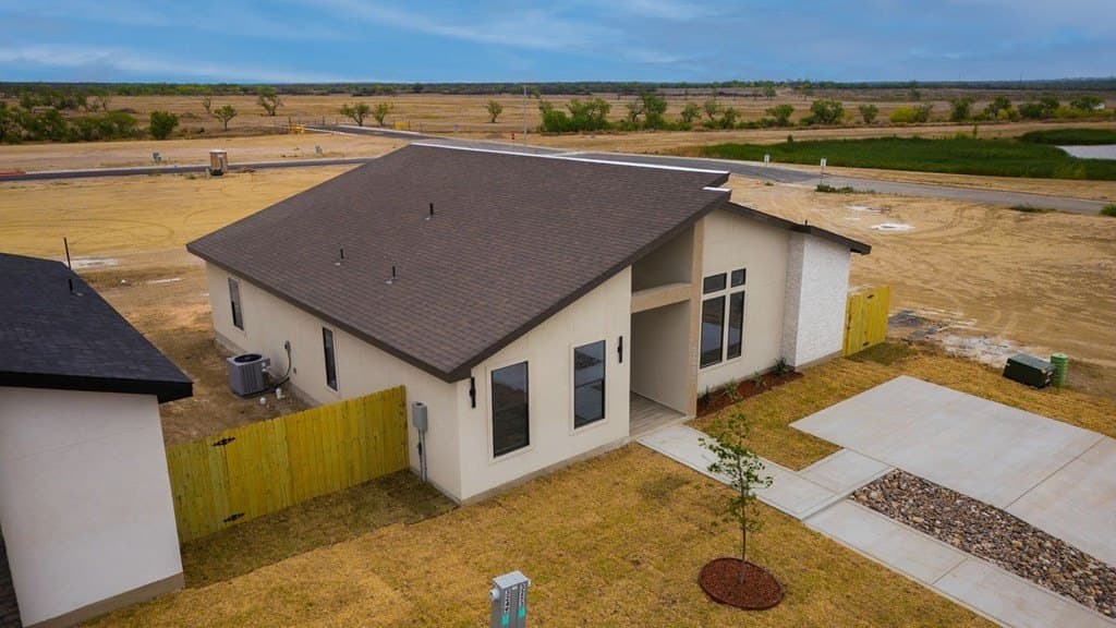 7,500 acres in Maverick County gallery image 4