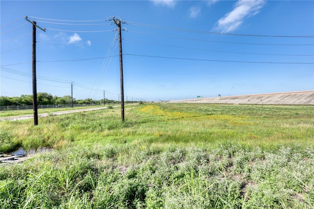 1.59 acres in Nueces County - photo 20