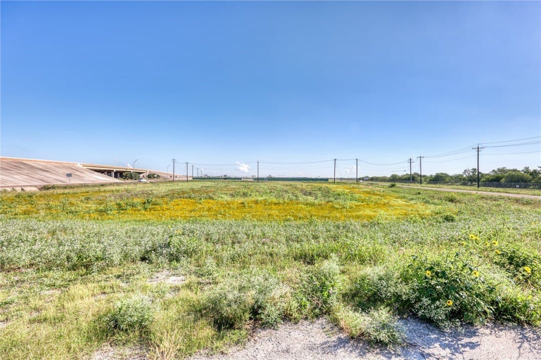 1.59 acres in Nueces County - photo 7