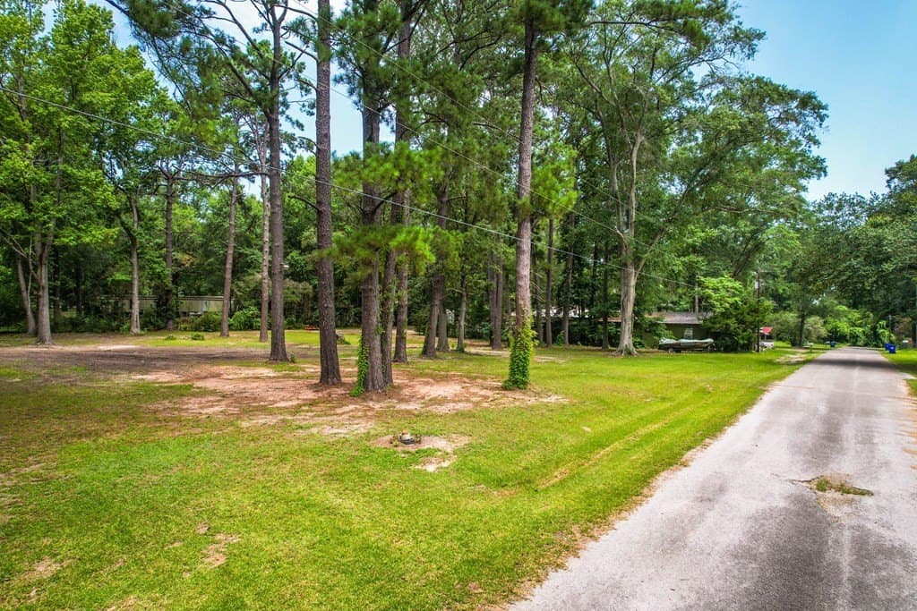 1 acres in Texas County gallery image 3