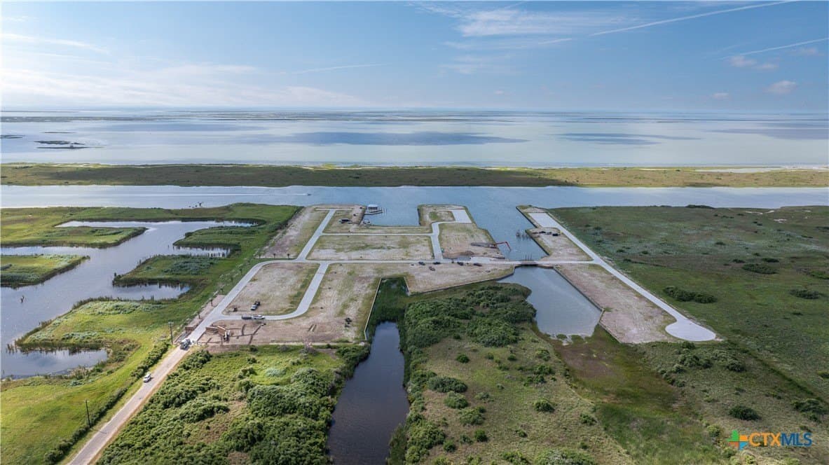 0.22 acres in Calhoun County