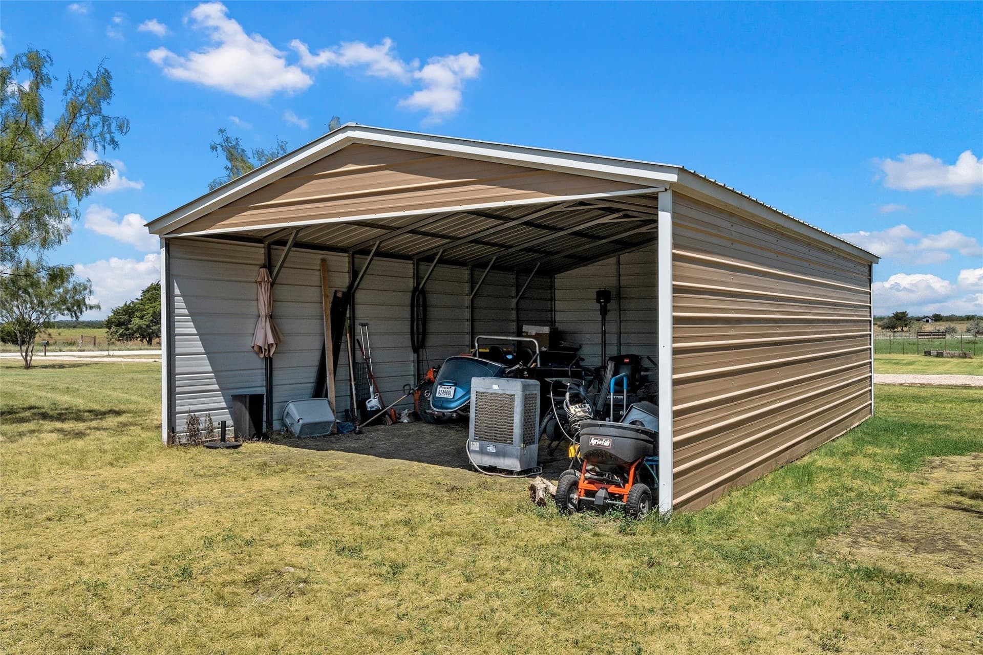 13.6 acres in Hill County - photo 31