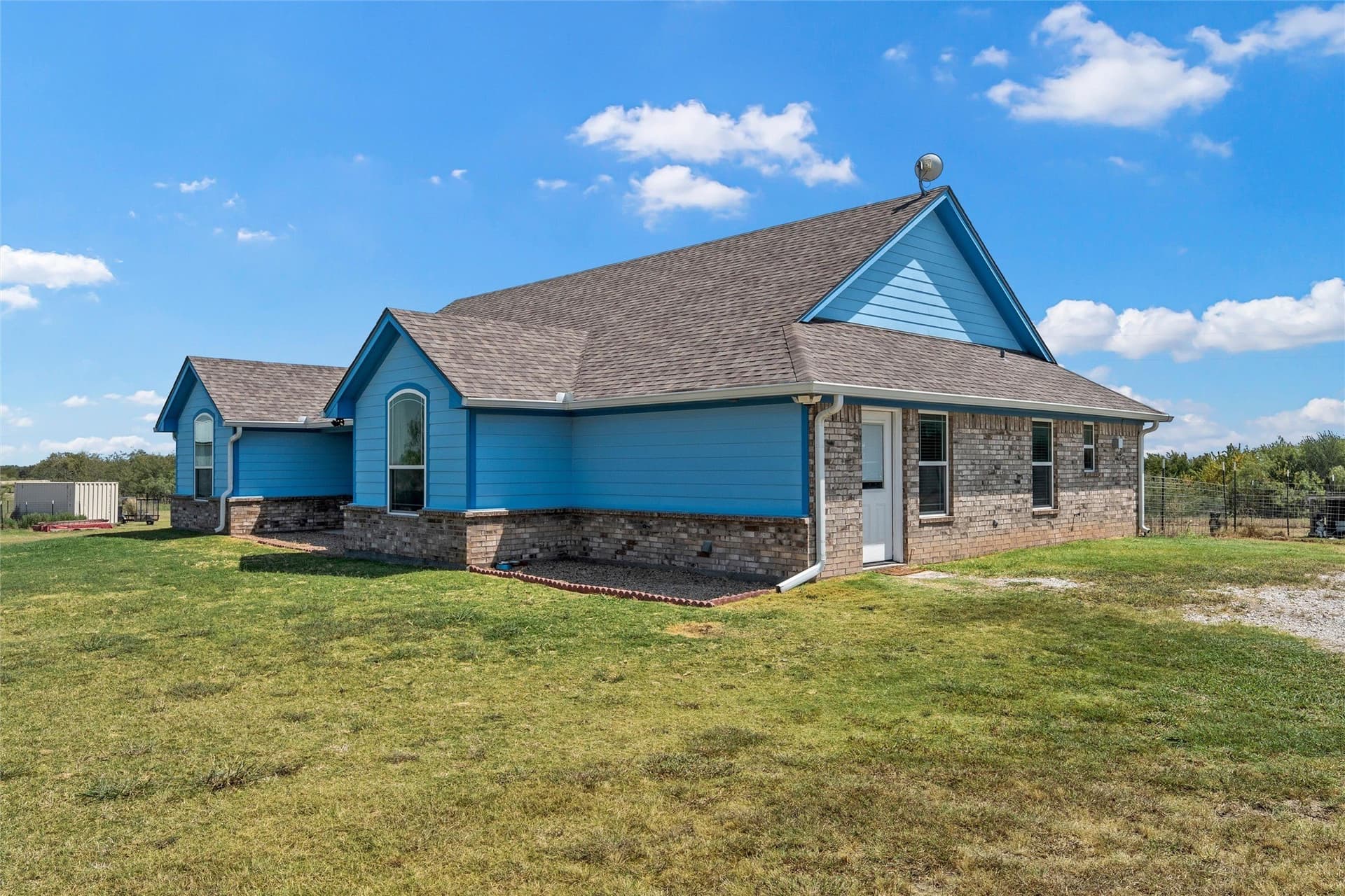 13.6 acres in Hill County - photo 6