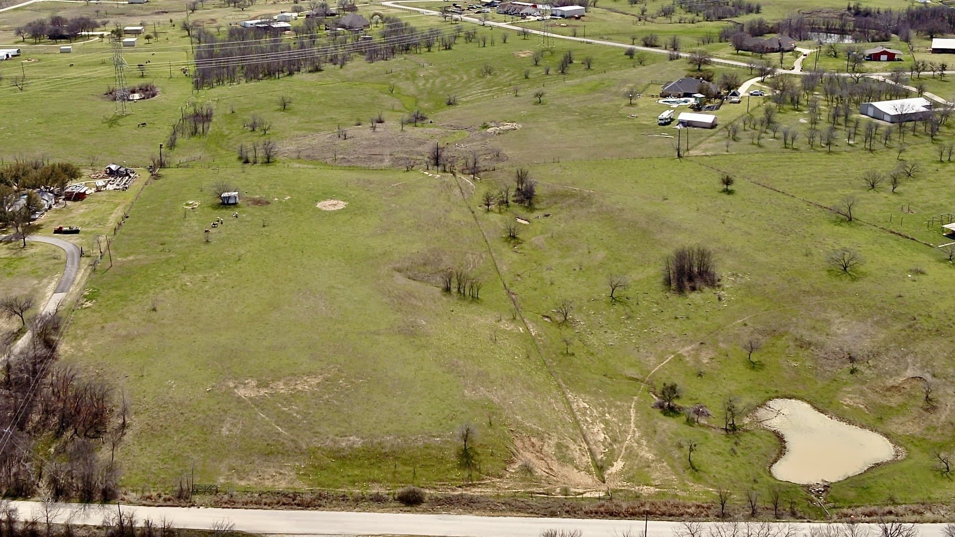 5.92 acres in Tarrant County - photo 6