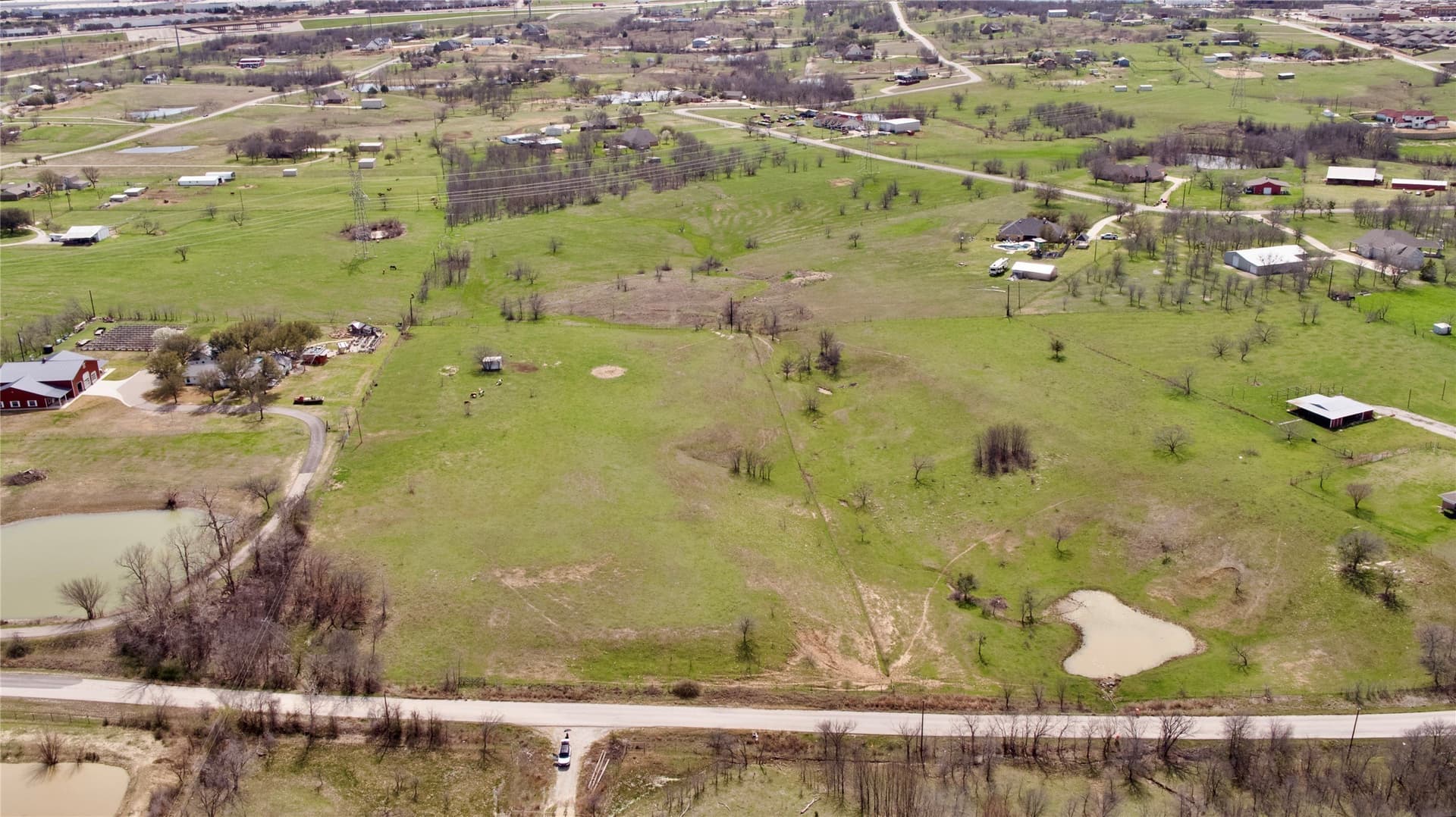 5.92 acres in Tarrant County - photo 3