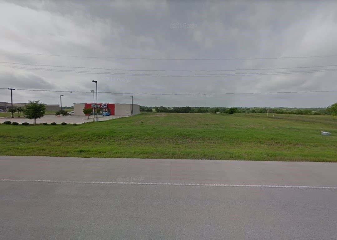 1.03 acres in Collin County gallery image 2