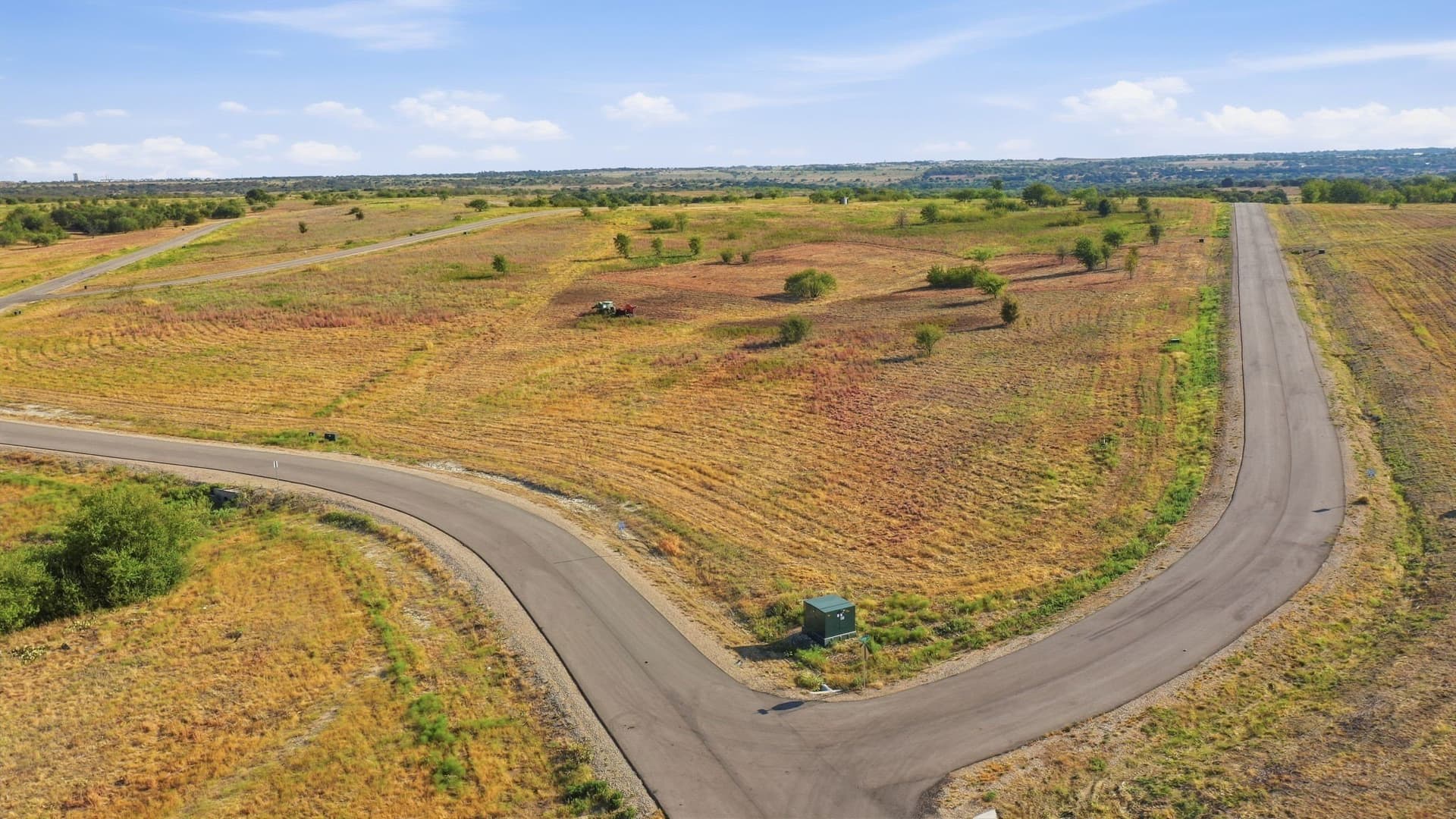 1.64 acres in Hood County