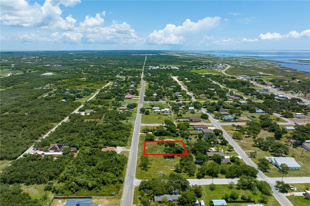 0.32 acres in Aransas County - photo 3