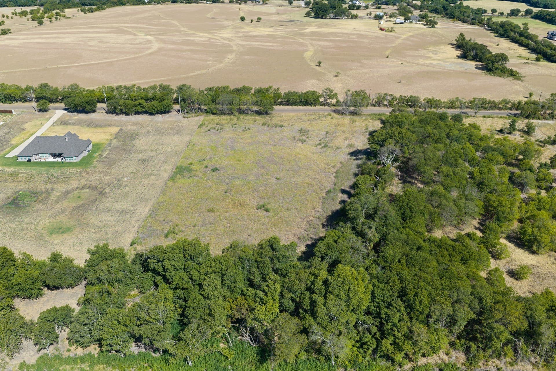 3.93 acres in Ellis County - photo 8