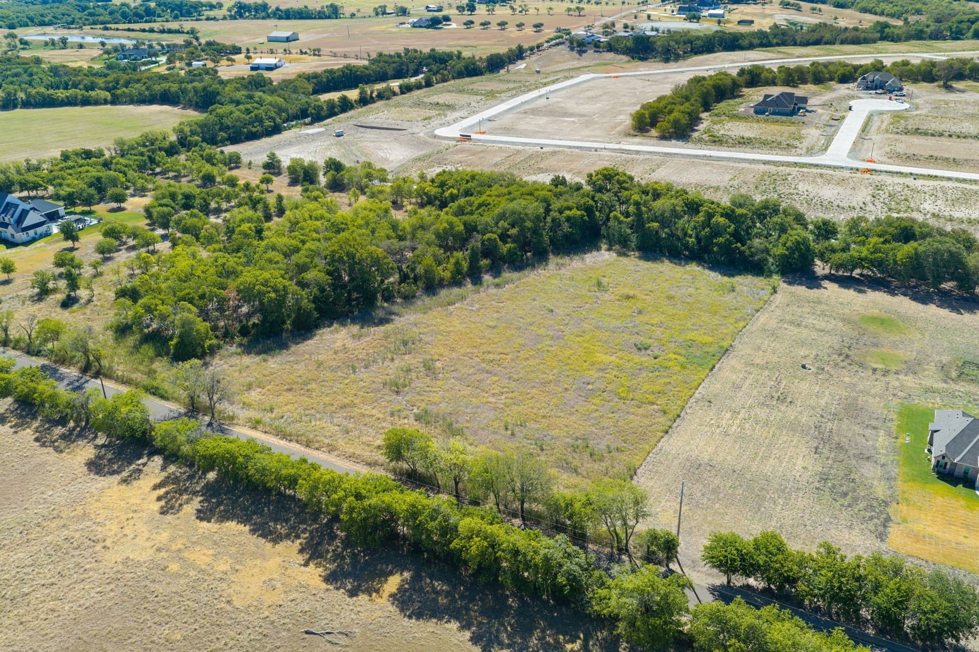 3.93 acres in Ellis County - photo 9