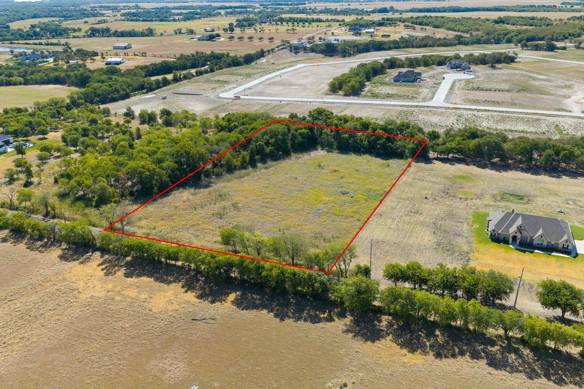 3.93 acres in Ellis County