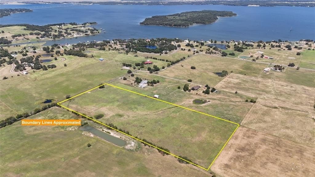 20 acres in Navarro County