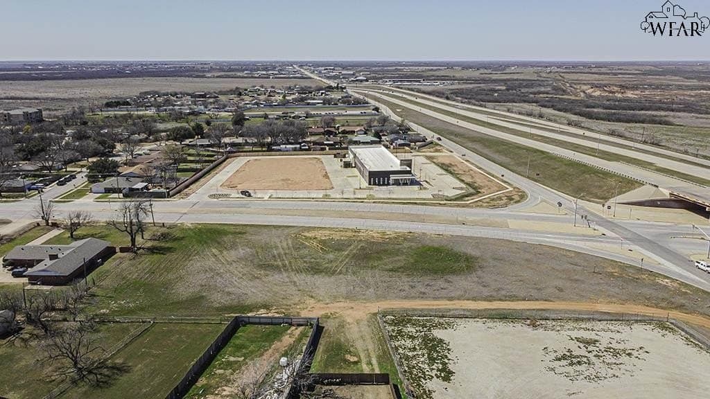 1.33 acres in Wichita County gallery image 3