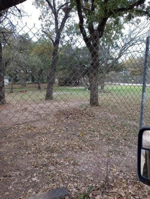 0.23 acres in Hill County gallery image 2