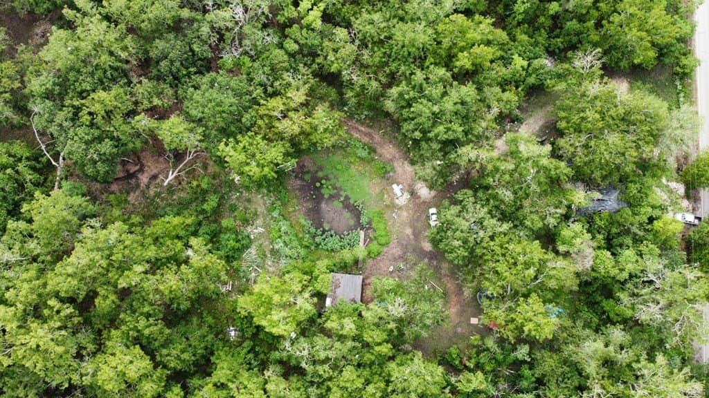 4.84 acres in Angleton County - photo 6