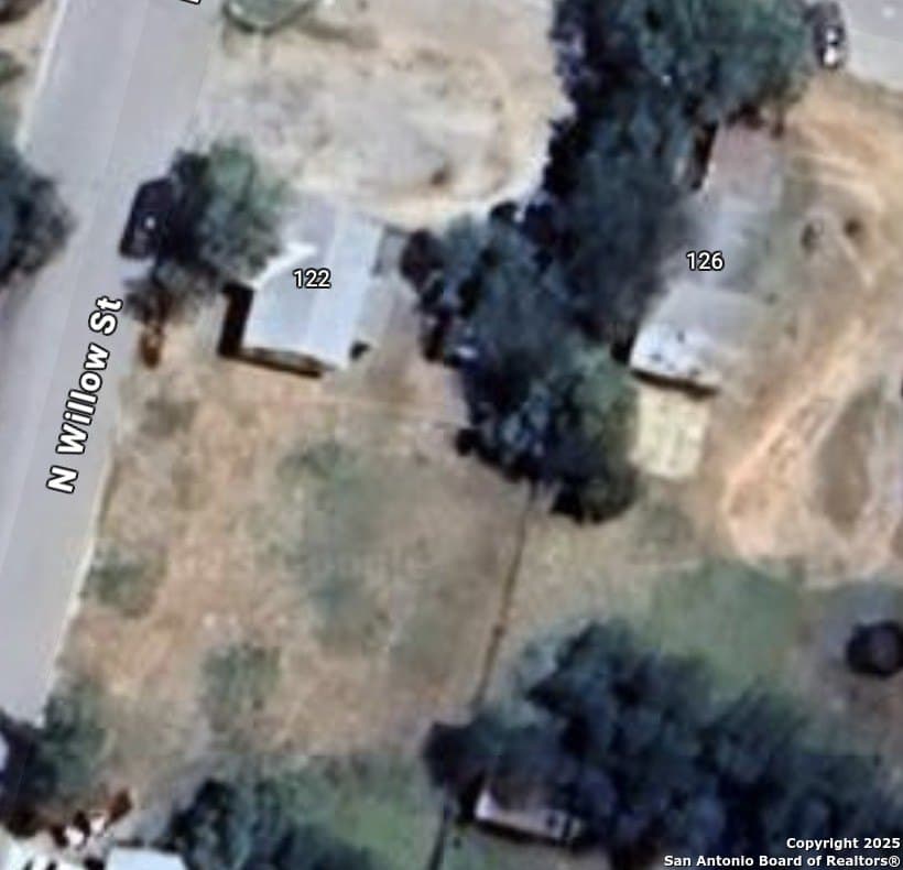 0.19 acres in Frio County gallery image 4