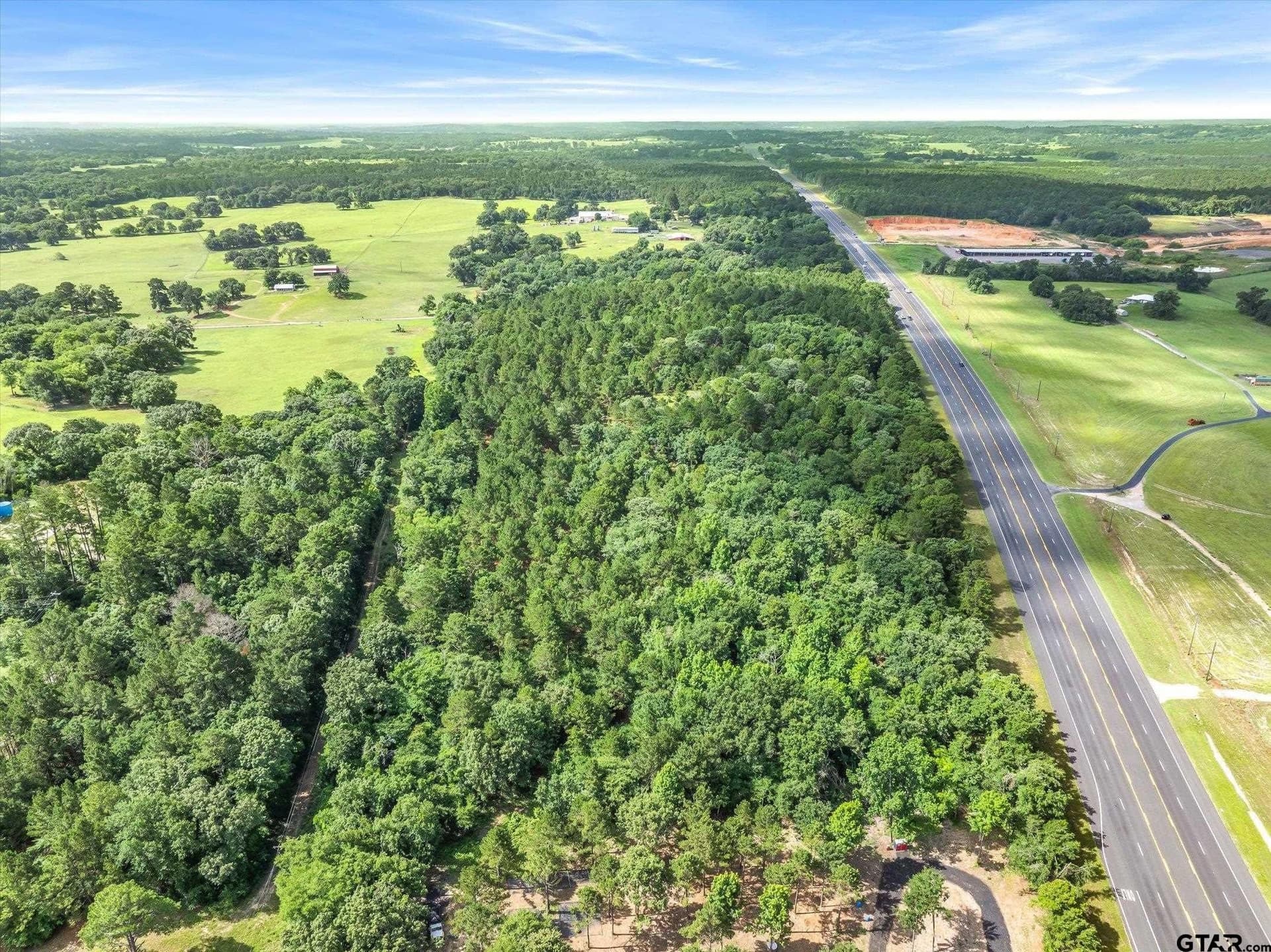 26.65 acres in Henderson County - photo 4