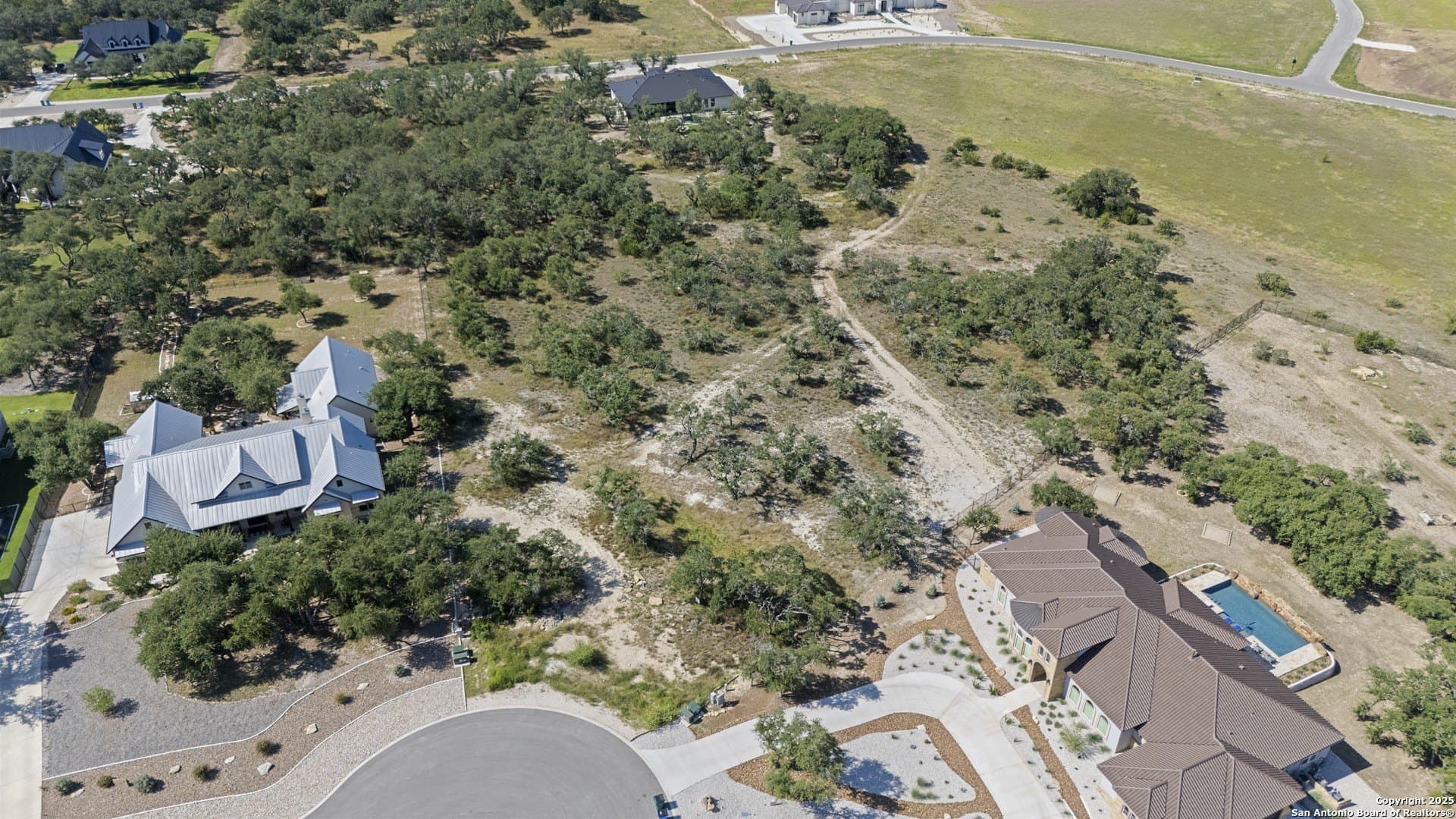 1.01 acres in Comal County - photo 8