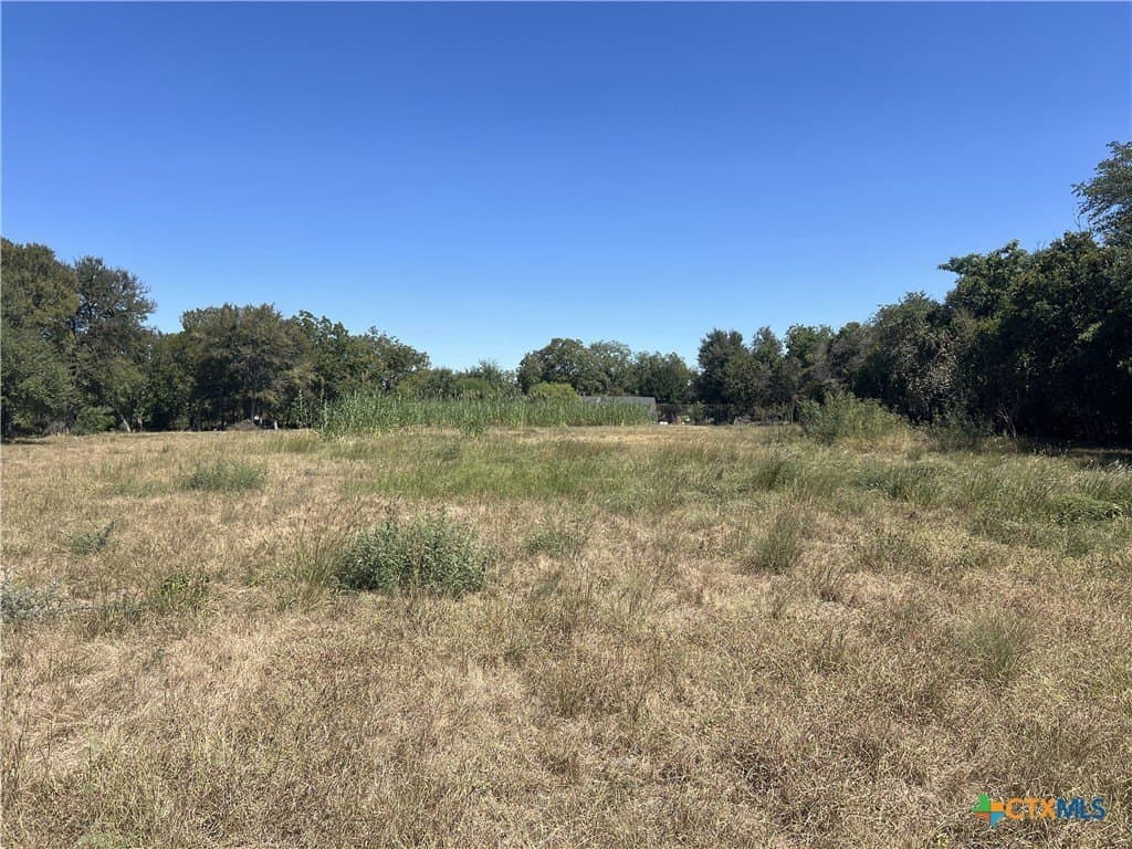 3.71 acres in Comal County - photo 7