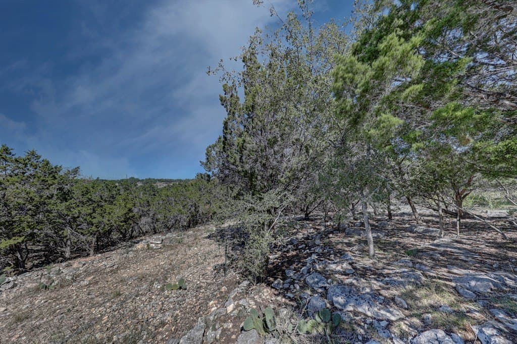 0.9 acres in Kerr County featured view