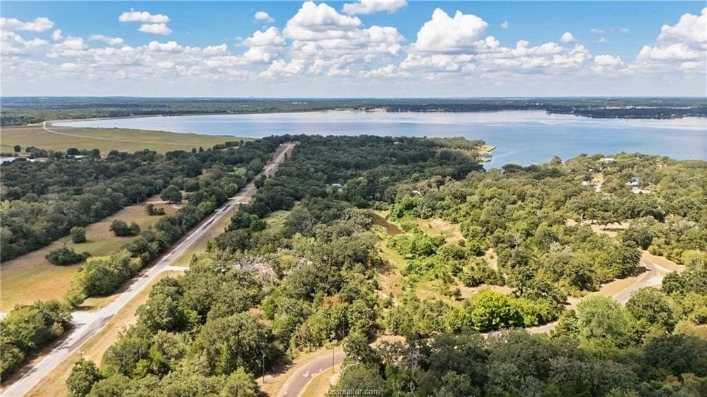 2.48 acres in Leon County - photo 4