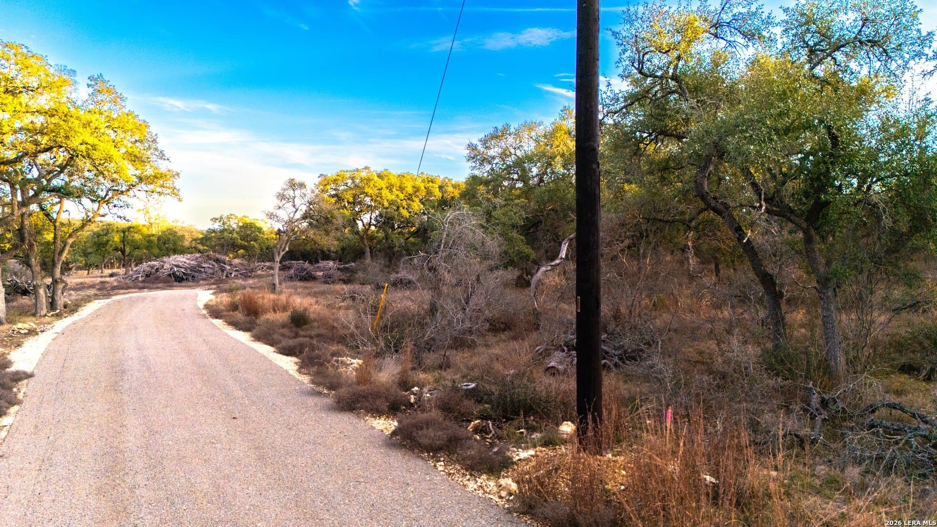 10.39 acres in Comal County - photo 4