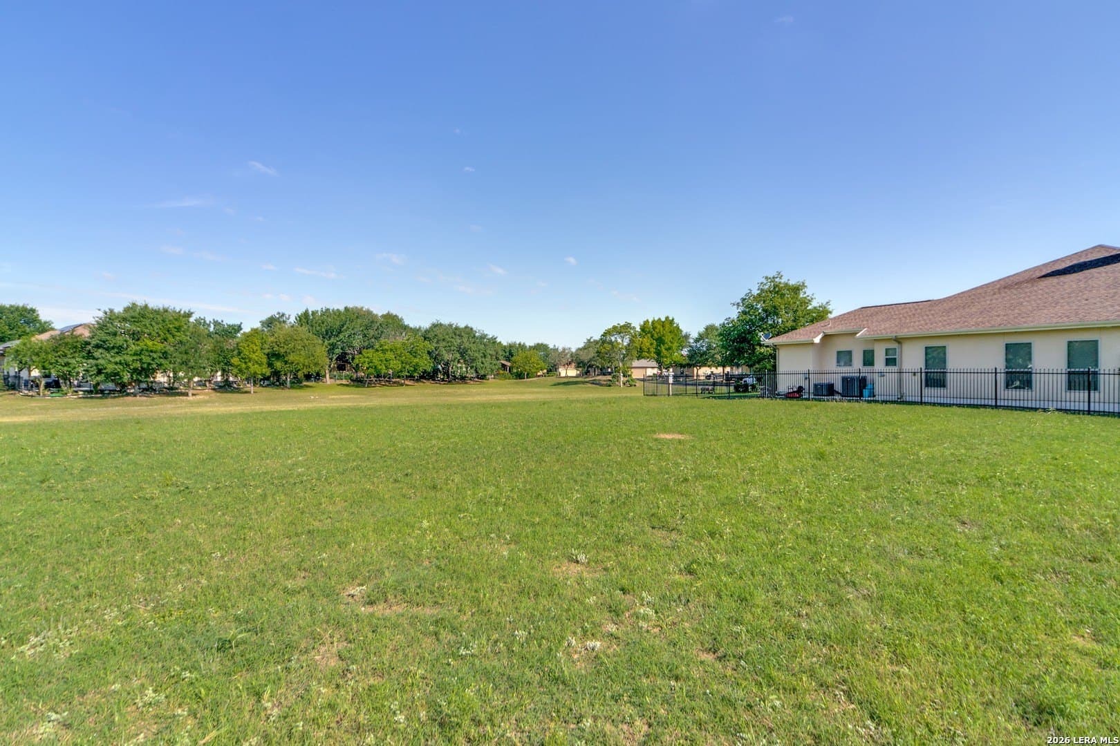 0.2 acres in Comal County gallery image 4