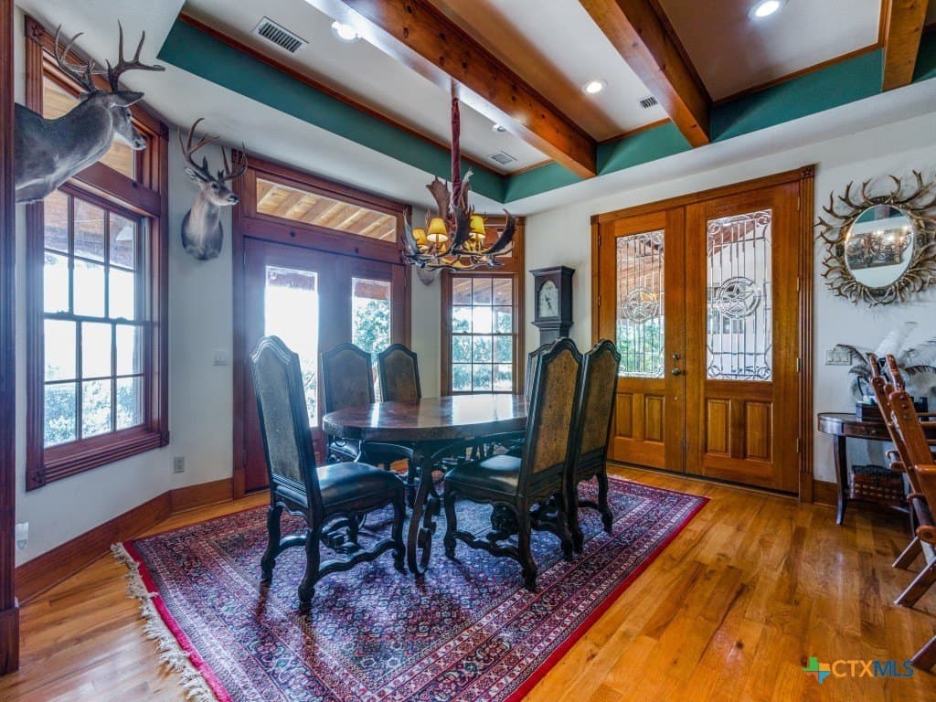 10 acres in Hays County - photo 6