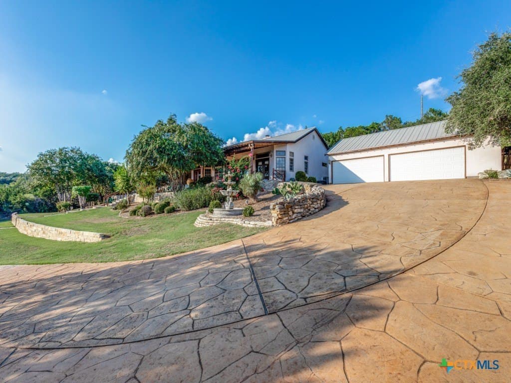 10 acres in Hays County - photo 22