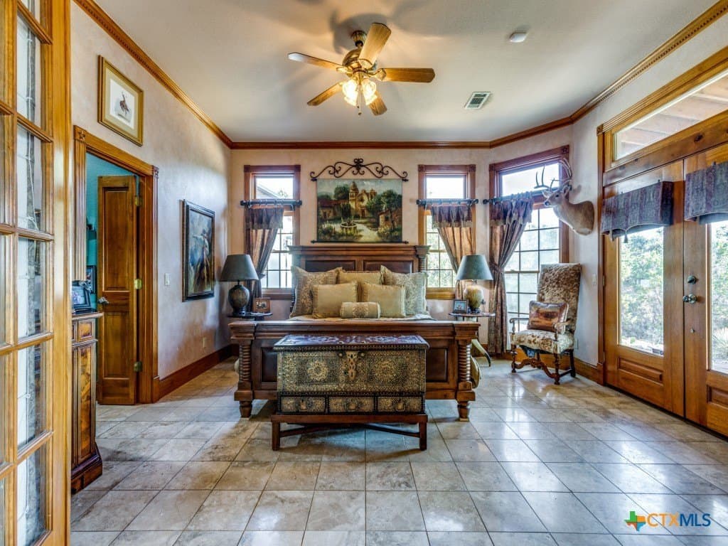 10 acres in Hays County - photo 10