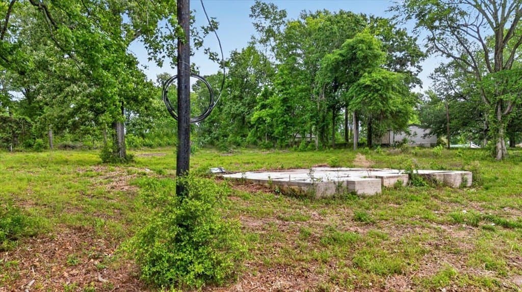 0.75 acres in Texas County gallery image 3