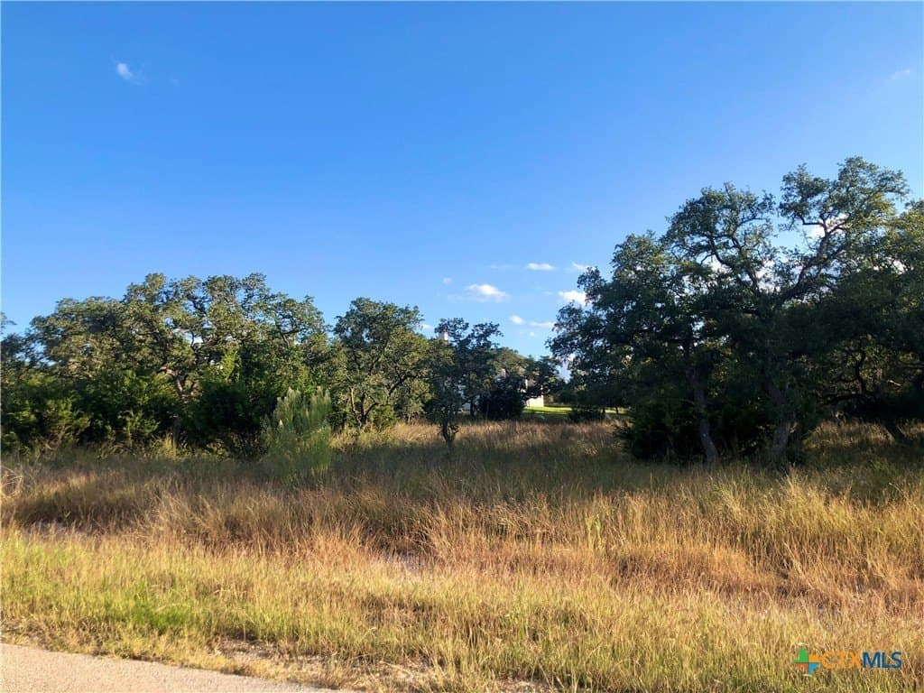 1.02 acres in Comal County
