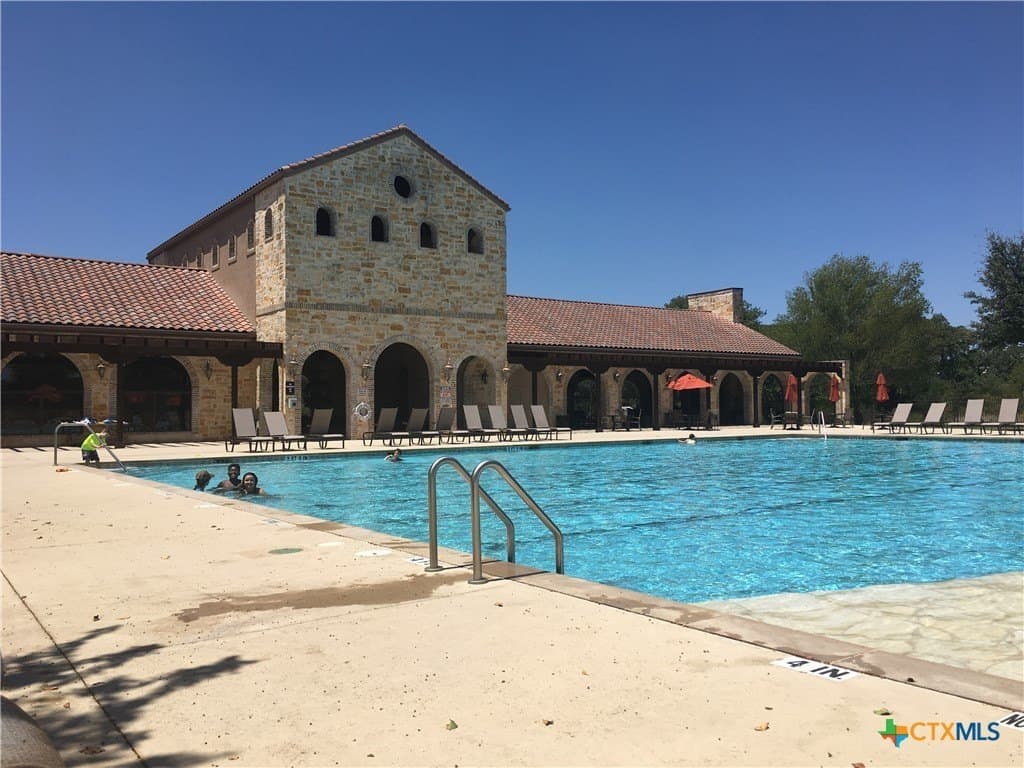 1.02 acres in Comal County - photo 7
