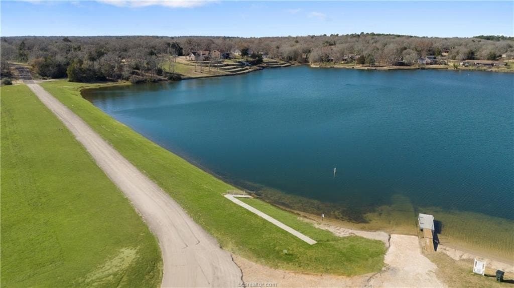 0.31 acres in Leon County gallery image 3