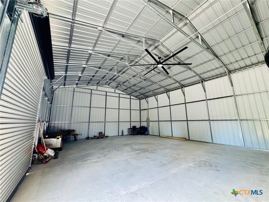 299.89 acres in Mills County - photo 15