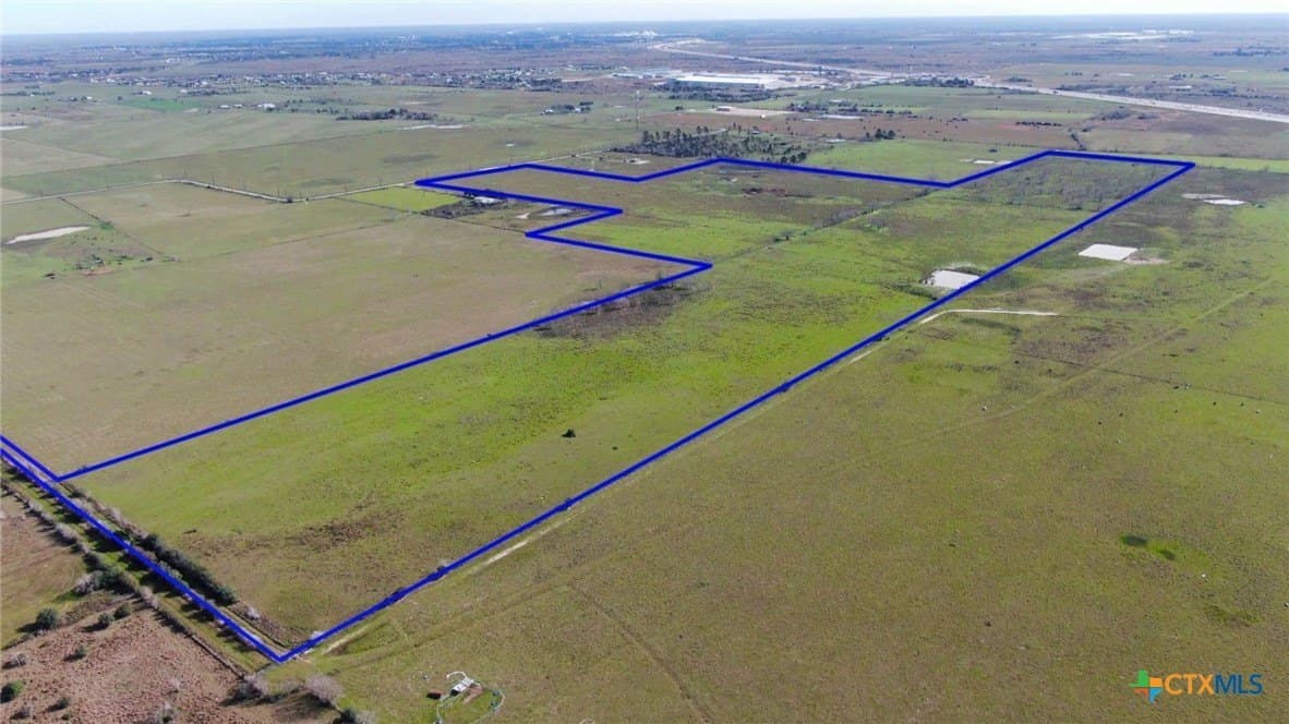 105 acres in Austin County featured view