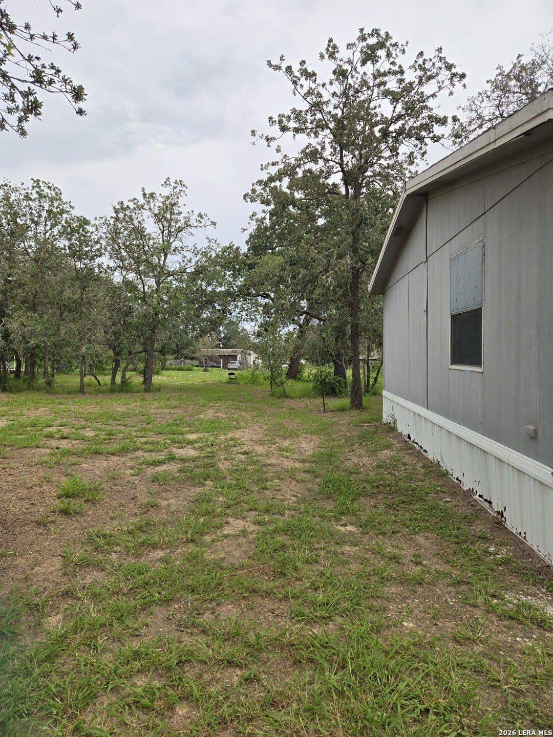 1.68 acres in Atascosa County gallery image 2