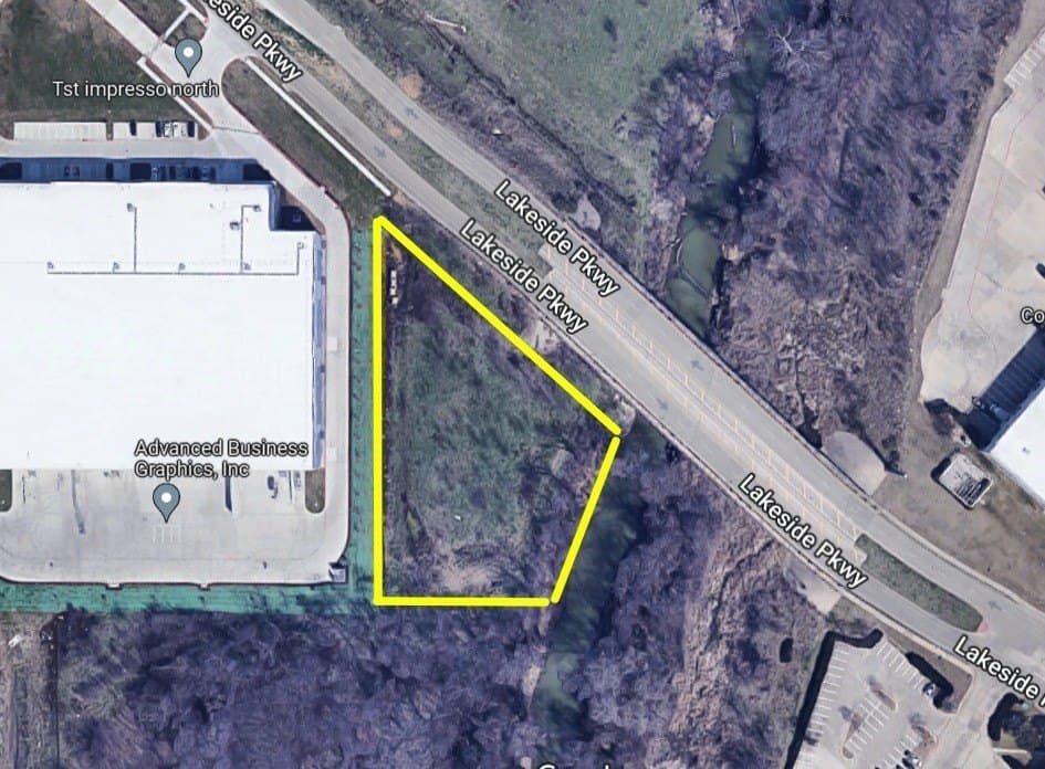 1.58 acres in Dallas County gallery image 3