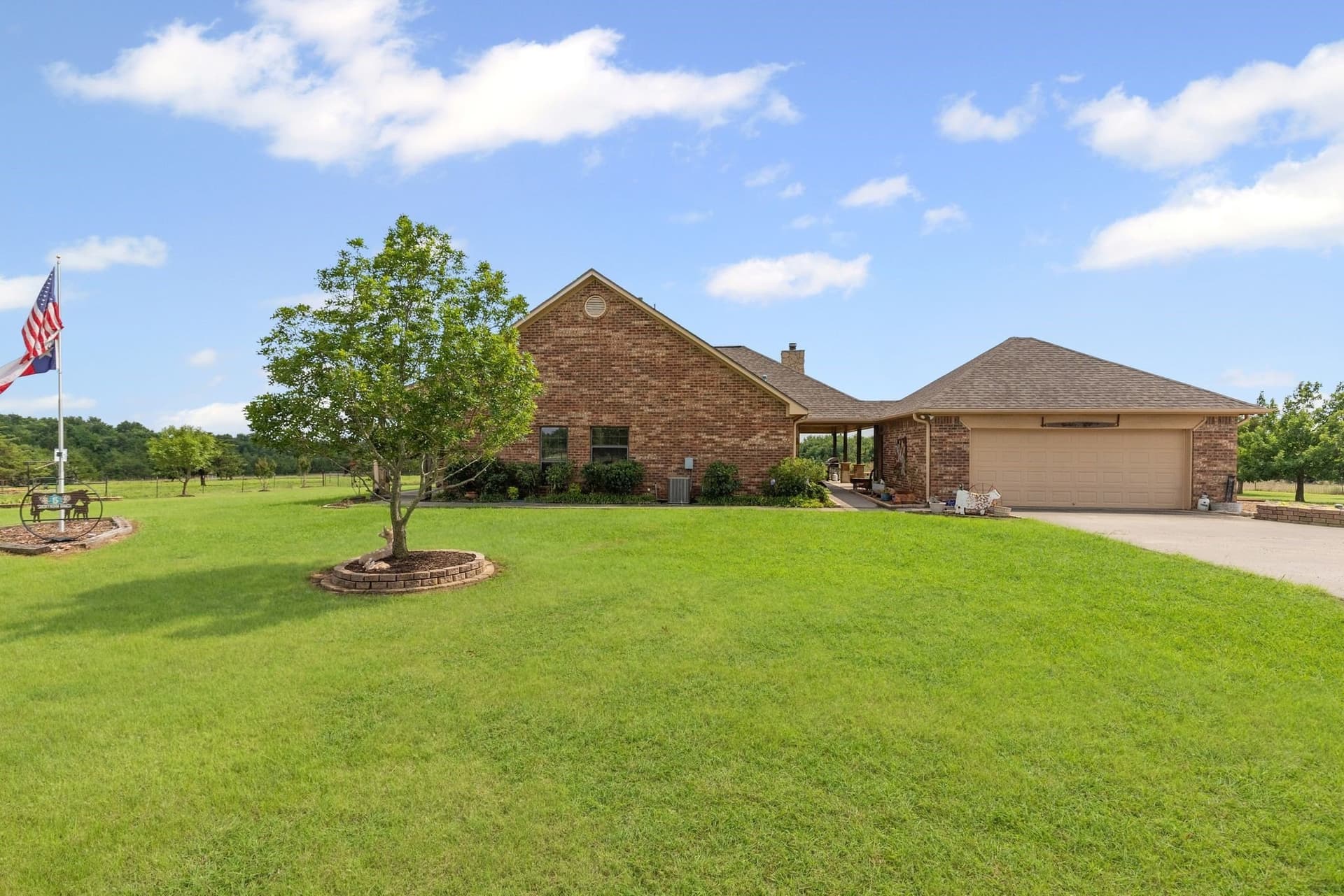 24.57 acres in Hunt County featured view