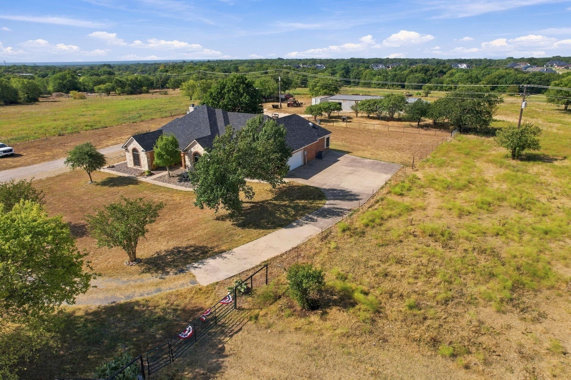 36.09 acres in Ellis County - photo 36